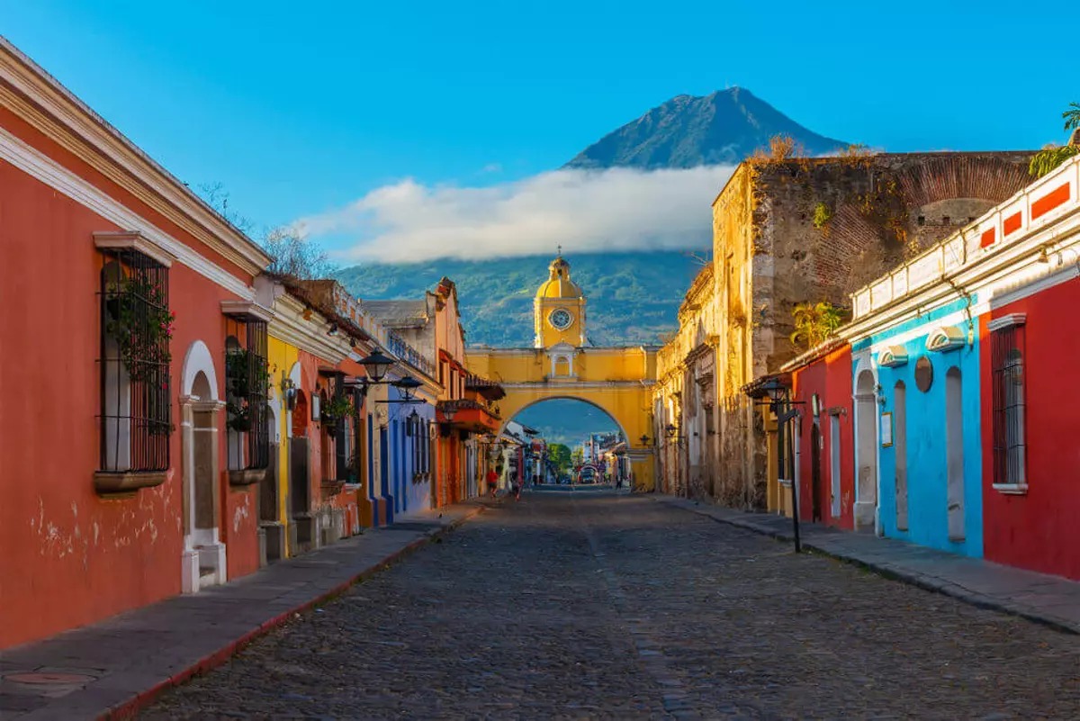 Guatemala: un viaje para descubrir la cultura maya, volcanes, lagos y ciudades coloniales