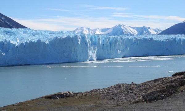 Calafate en avión con Media Pensión - Enero - Febrero - Marzo