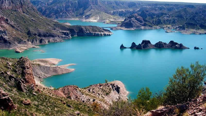 San Rafael con Media Pensión + Excursión - Semana Santa